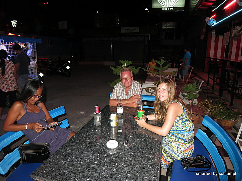 2014-09-10  Smurf Bar