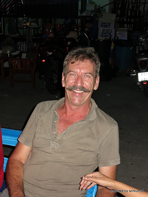 2014-09-12  Smurf Bar