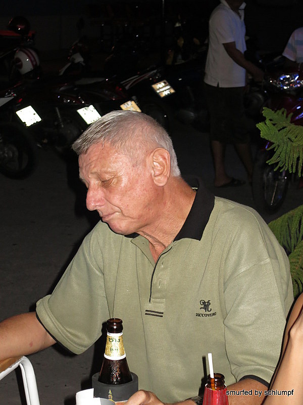 2014-09-12  Smurf Bar