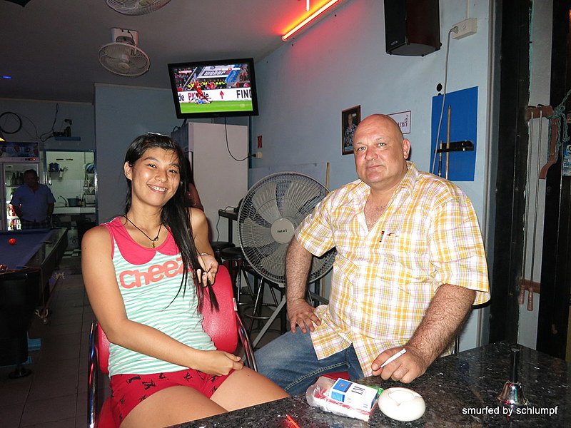 2014-09-12  Smurf Bar