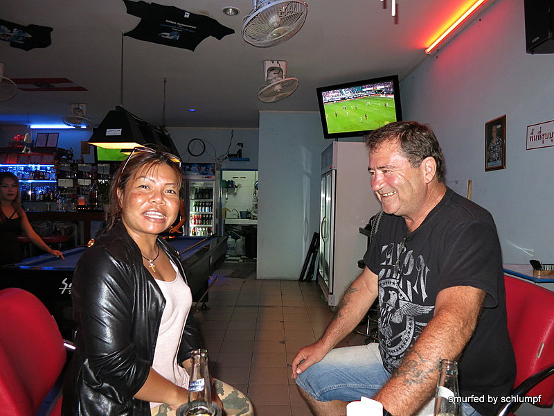 2014-09-12  Smurf Bar