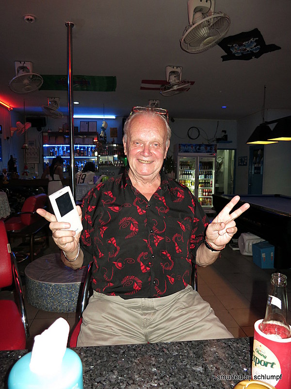 2014-09-13  Smurf Bar