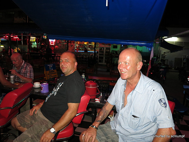 2014-09-13  Smurf Bar