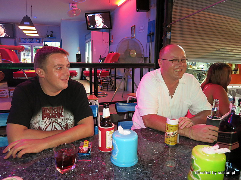 2014-09-15  Smurf Bar