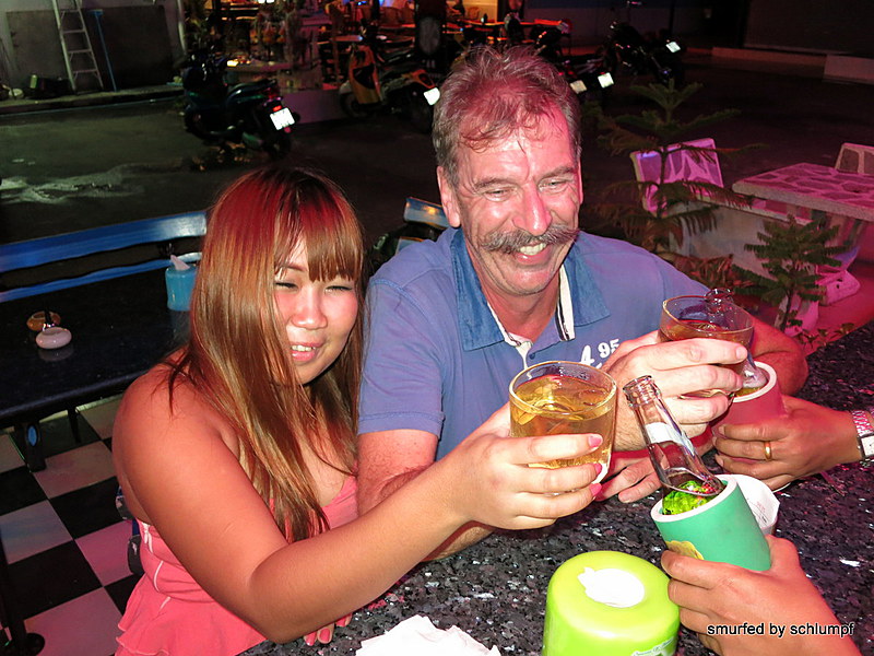 2014-09-15  Smurf Bar