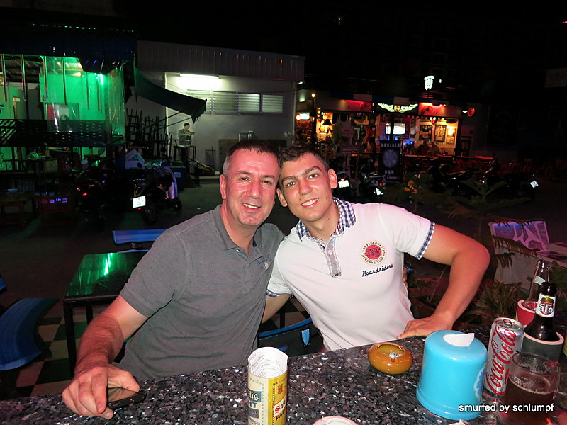 2014-09-16  Smurf Bar