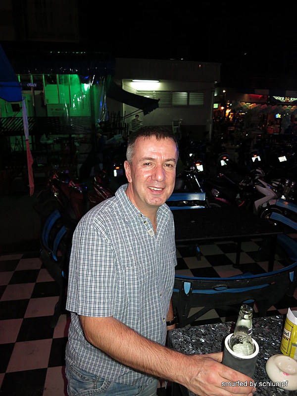 2014-09-17  Smurf Bar