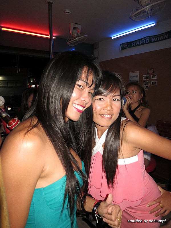 2014-09-18  Smurf Bar