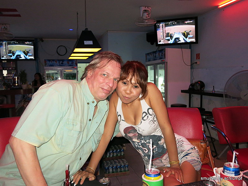 2014-09-19  Smurf Bar