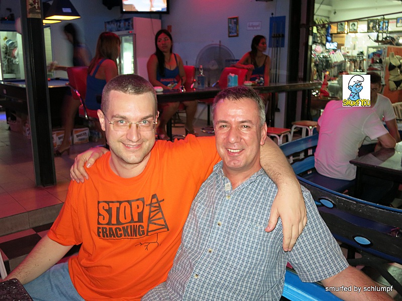 2014-09-19  Smurf Bar