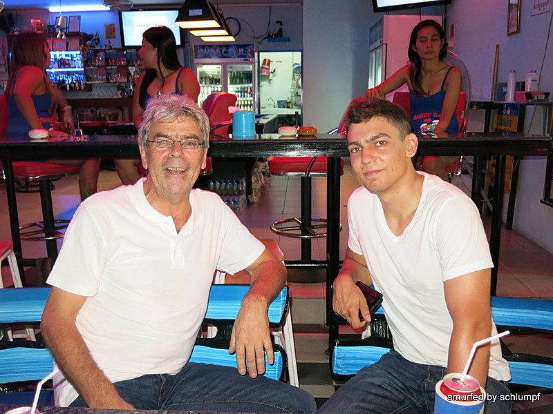 2014-09-19  Smurf Bar