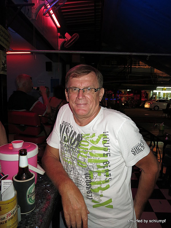 2014-09-21  Smurf Bar