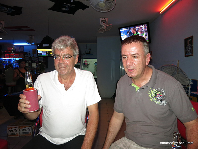 2014-09-21  Smurf Bar