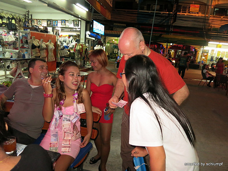 2014-09-23  Smurf Bar