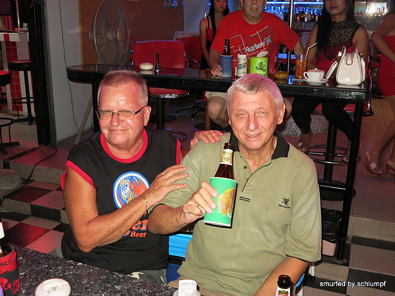 2014-09-23  Smurf Bar