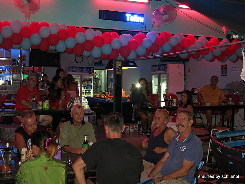 2014-09-23  Smurf Bar