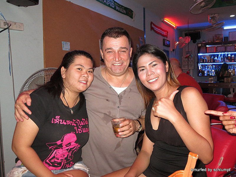 2014-09-23  Smurf Bar