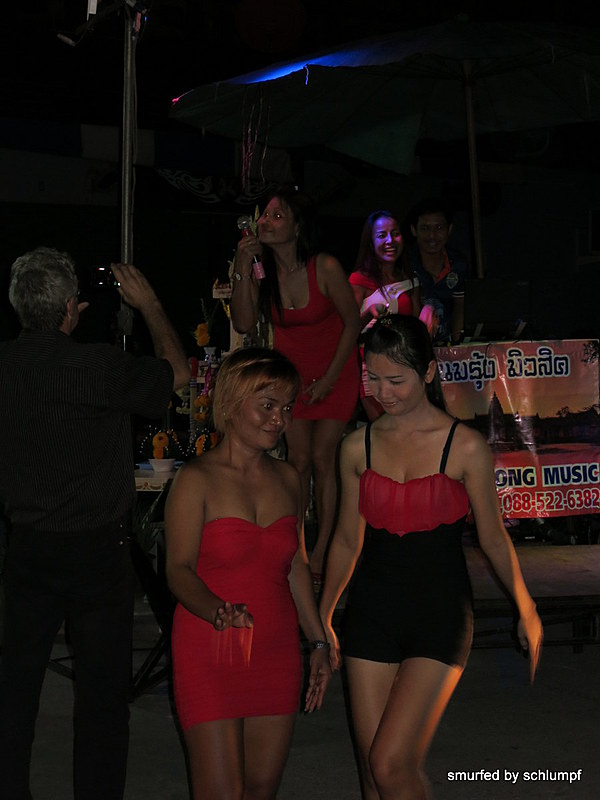 2014-09-23  Smurf Bar