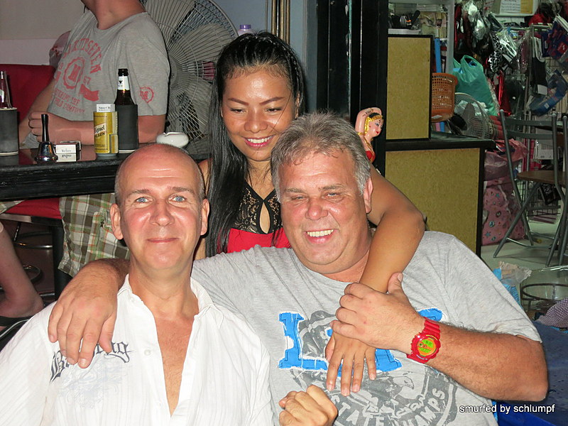 2014-09-23  Smurf Bar