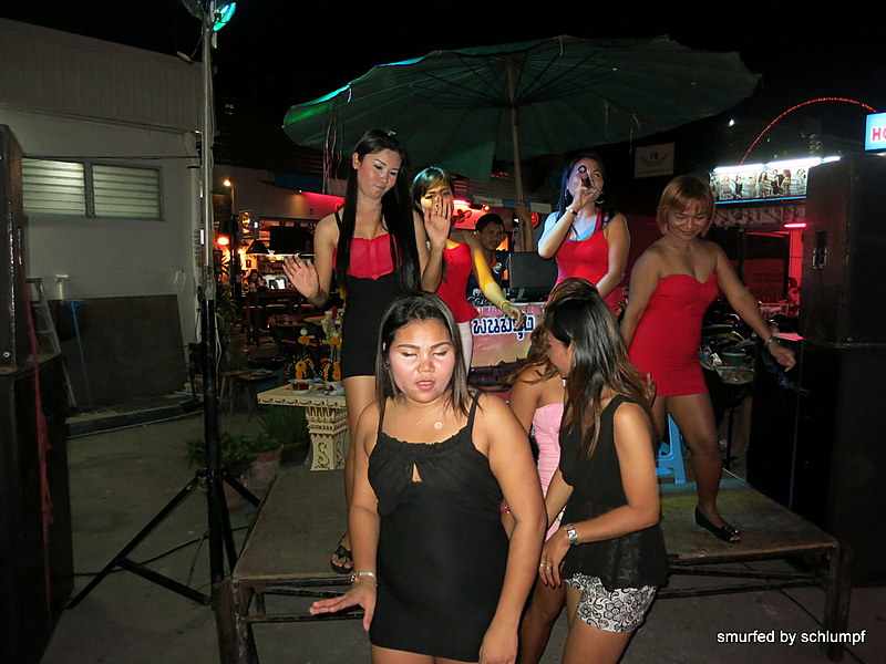 2014-09-23  Smurf Bar