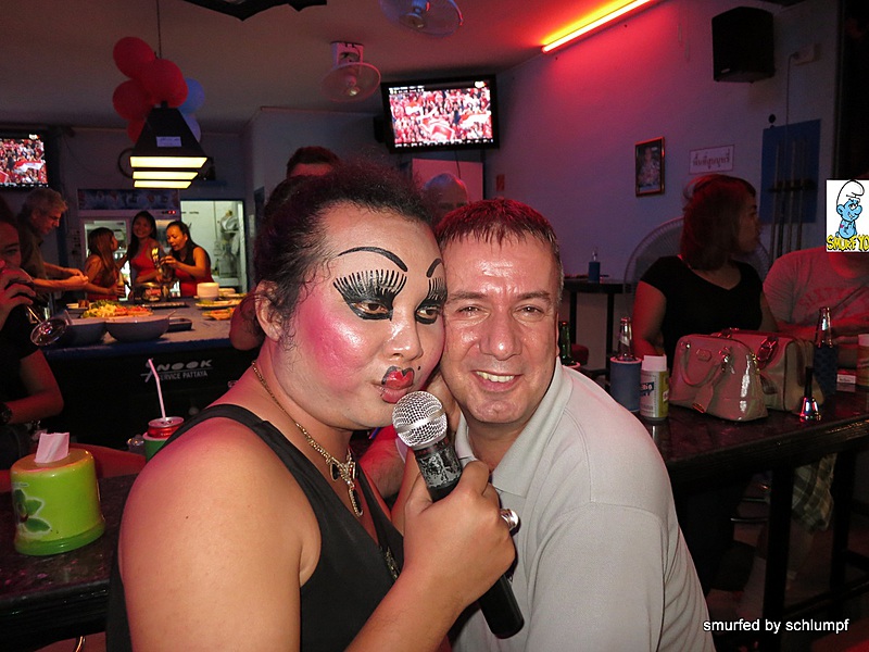 2014-09-23  Smurf Bar