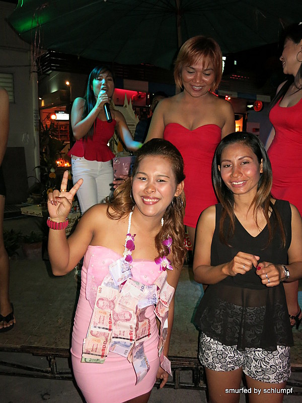 2014-09-23  Smurf Bar