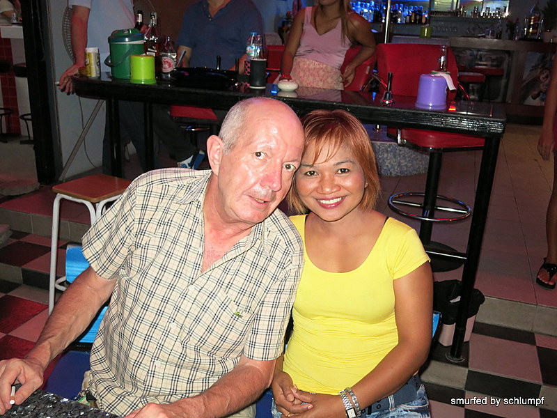 2014-09-25  Smurf Bar