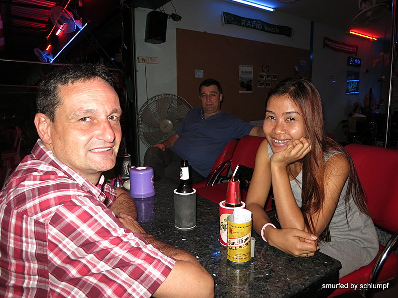 2014-09-25  Smurf Bar