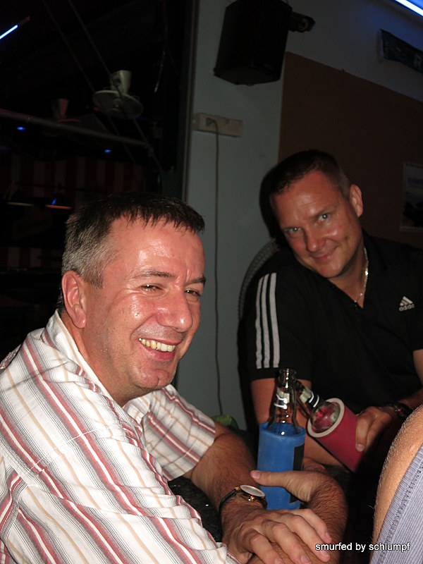 2014-09-26  Smurf Bar