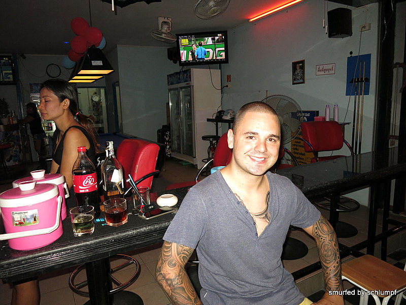 2014-09-27  Smurf Bar