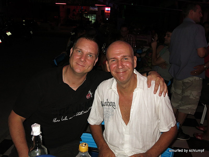 2014-09-27  Smurf Bar