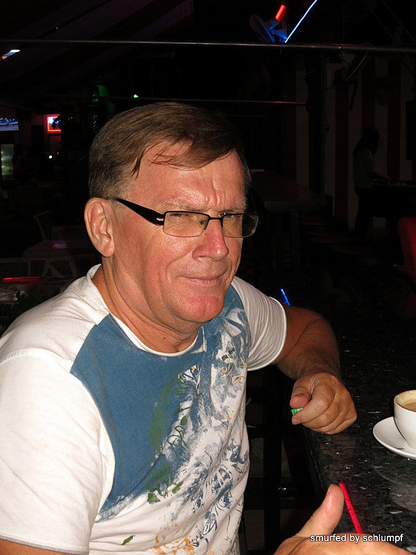 2014-09-28  Smurf Bar