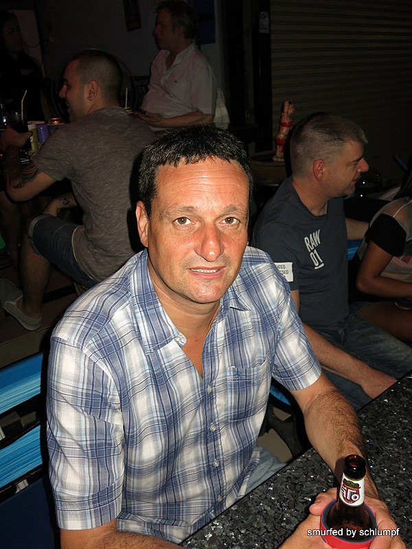 2014-09-28  Smurf Bar