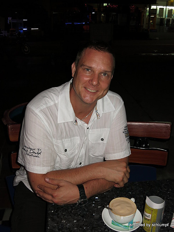 2014-09-28  Smurf Bar