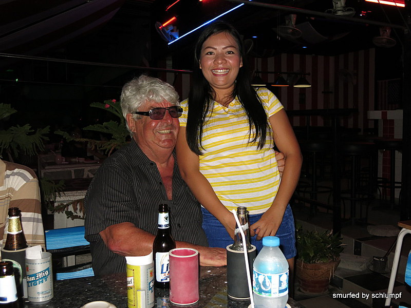 2014-09-28  Smurf Bar