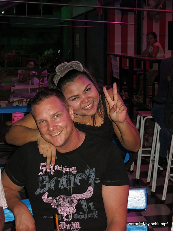 2014-10-01  Smurf Bar