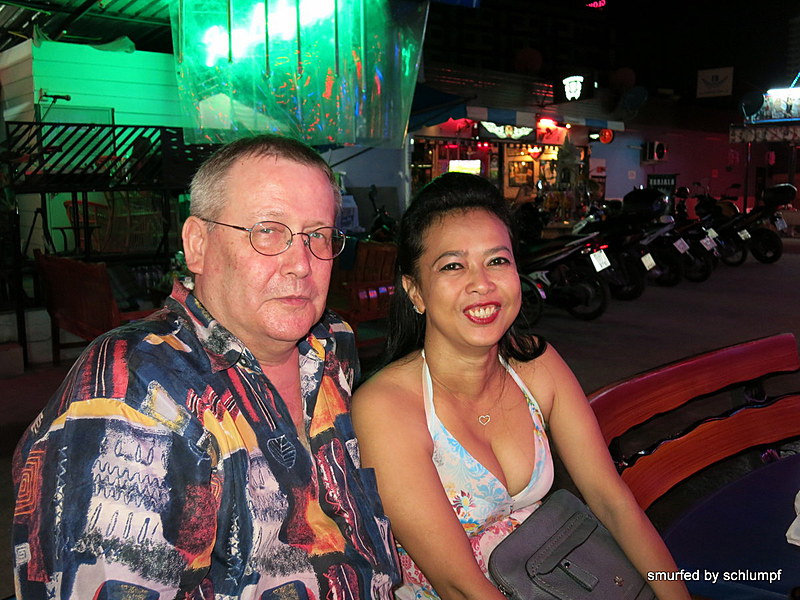 2014-10-01  Smurf Bar