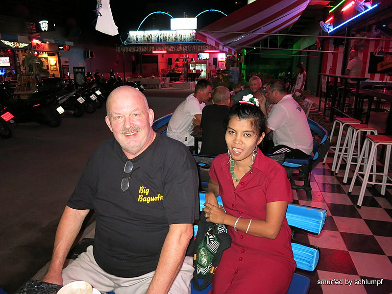 2014-10-01  Smurf Bar