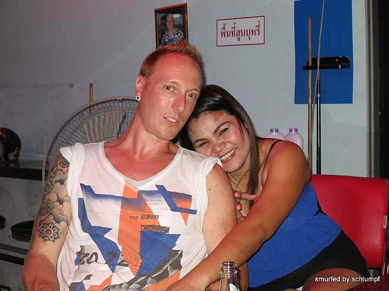 2014-10-05  Smurf Bar