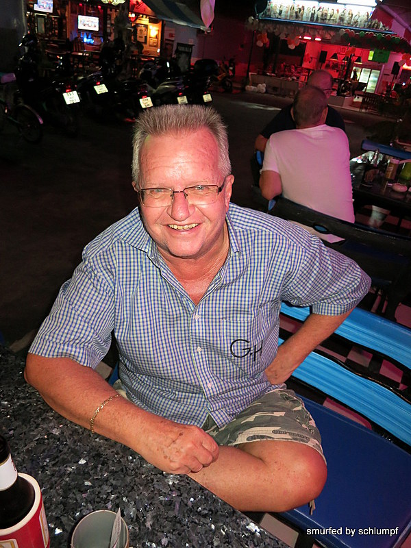 2014-10-05  Smurf Bar