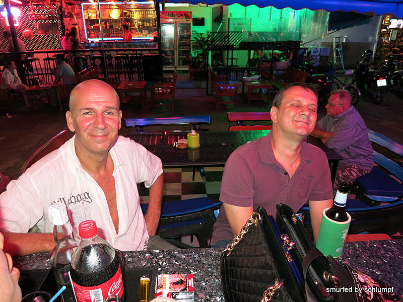 2014-10-05  Smurf Bar