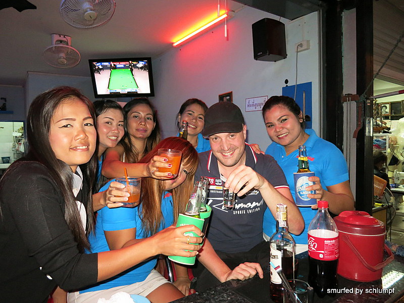 2014-10-06  Smurf Bar