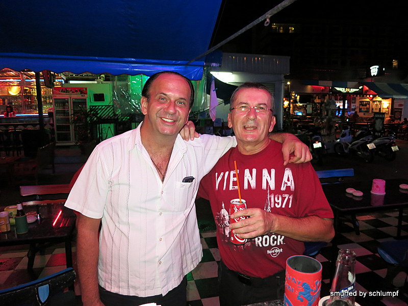 2014-10-06  Smurf Bar