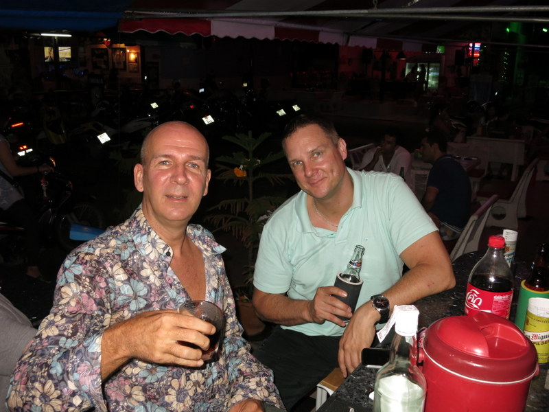 2014-10-08  Smurf Bar