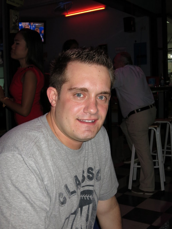 2014-10-08  Smurf Bar