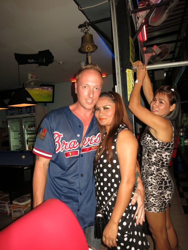 2014-10-08  Smurf Bar