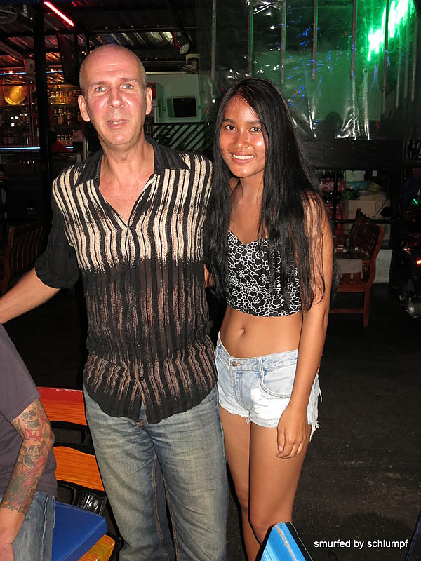 2014-10-11  Smurf Bar