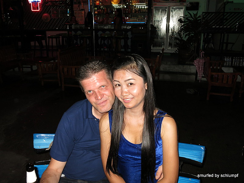 2014-10-11  Smurf Bar