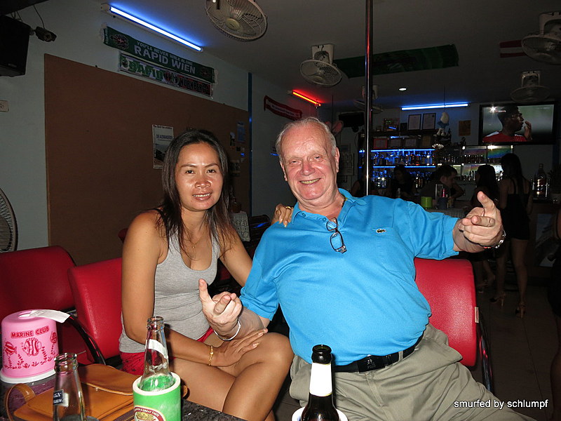 2014-10-12  Smurf Bar