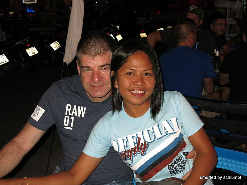 2014-10-12  Smurf Bar